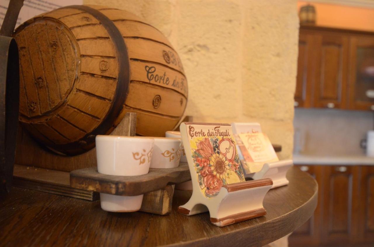B&B Corte Dei Figuli San Pietro in Lama Luaran gambar