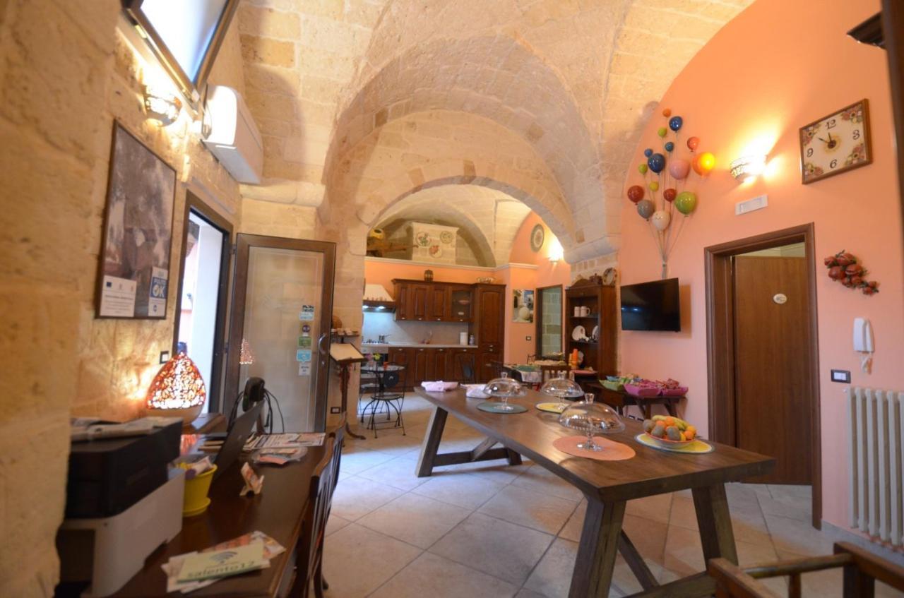 B&B Corte Dei Figuli San Pietro in Lama Luaran gambar
